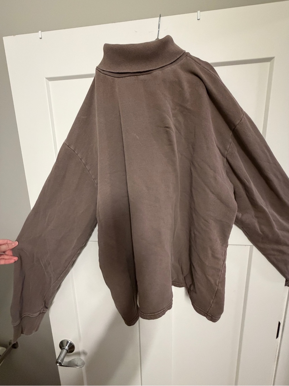 Forever 21 Men's Taupe Brown Mock Neck Oversized Sweatshirt